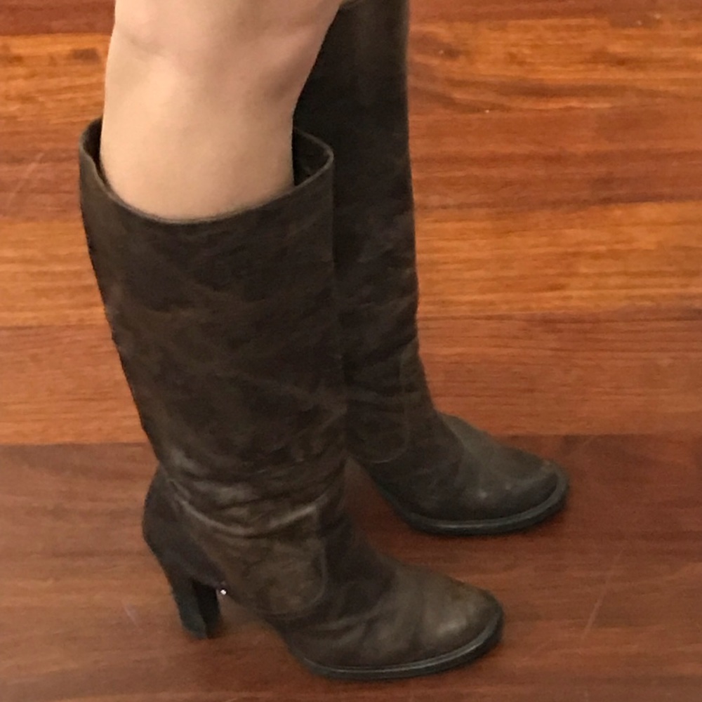 Pedro Garcia brown knee high boots size 39